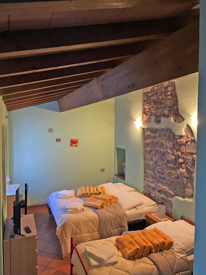 In Castello Hotel Gallicano Ngoại thất bức ảnh